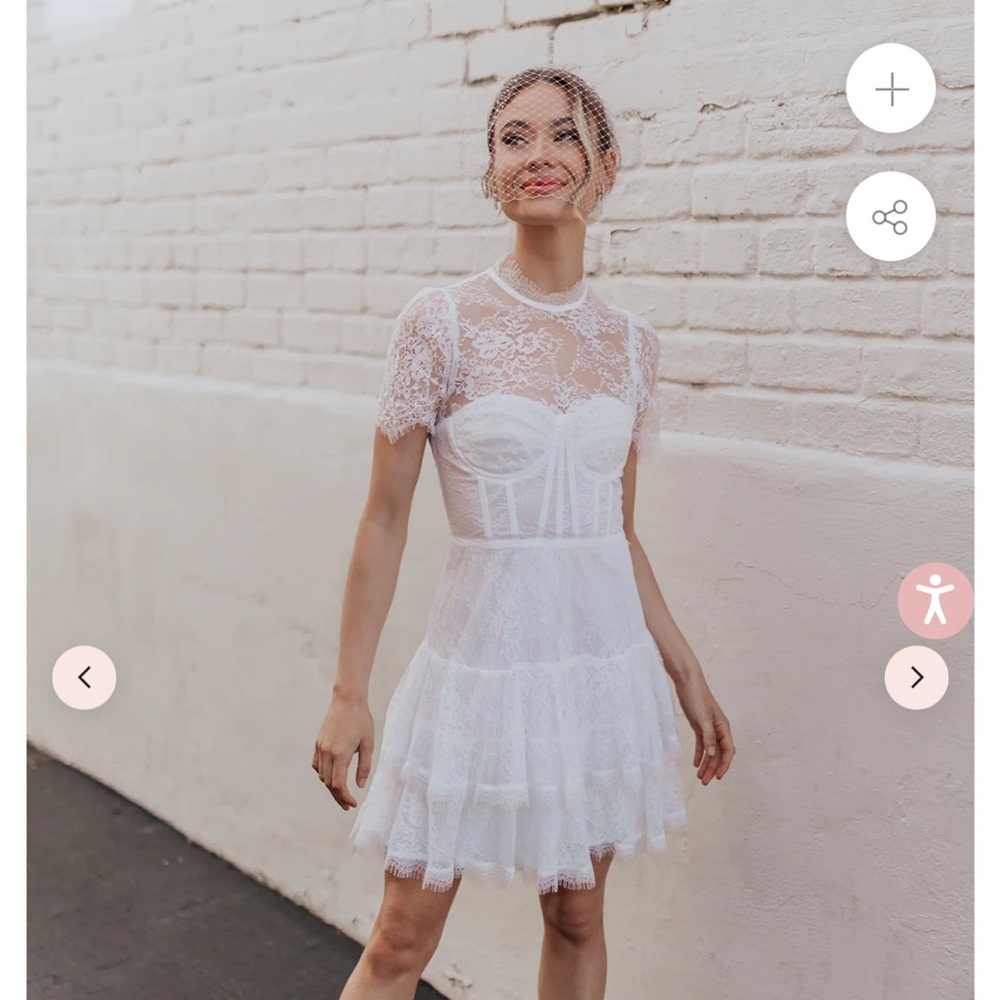 Leilani dress -untamed petals